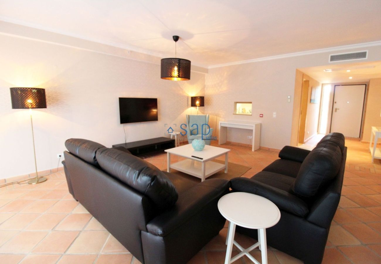 Apartamento em Quarteira - T3 Vila Sol arrendamento mensal