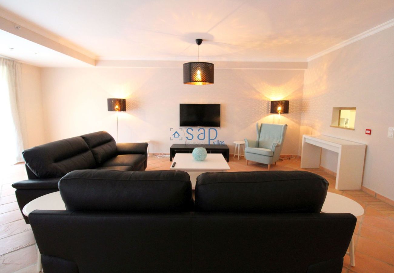Apartamento em Quarteira - T3 Vila Sol arrendamento mensal