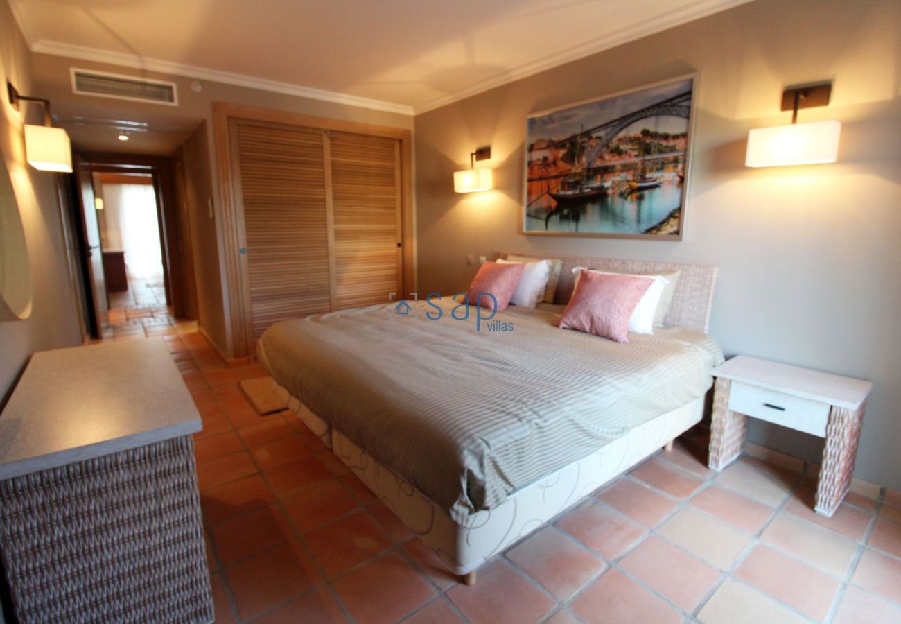 Apartamento em Quarteira - T3 Vila Sol arrendamento mensal
