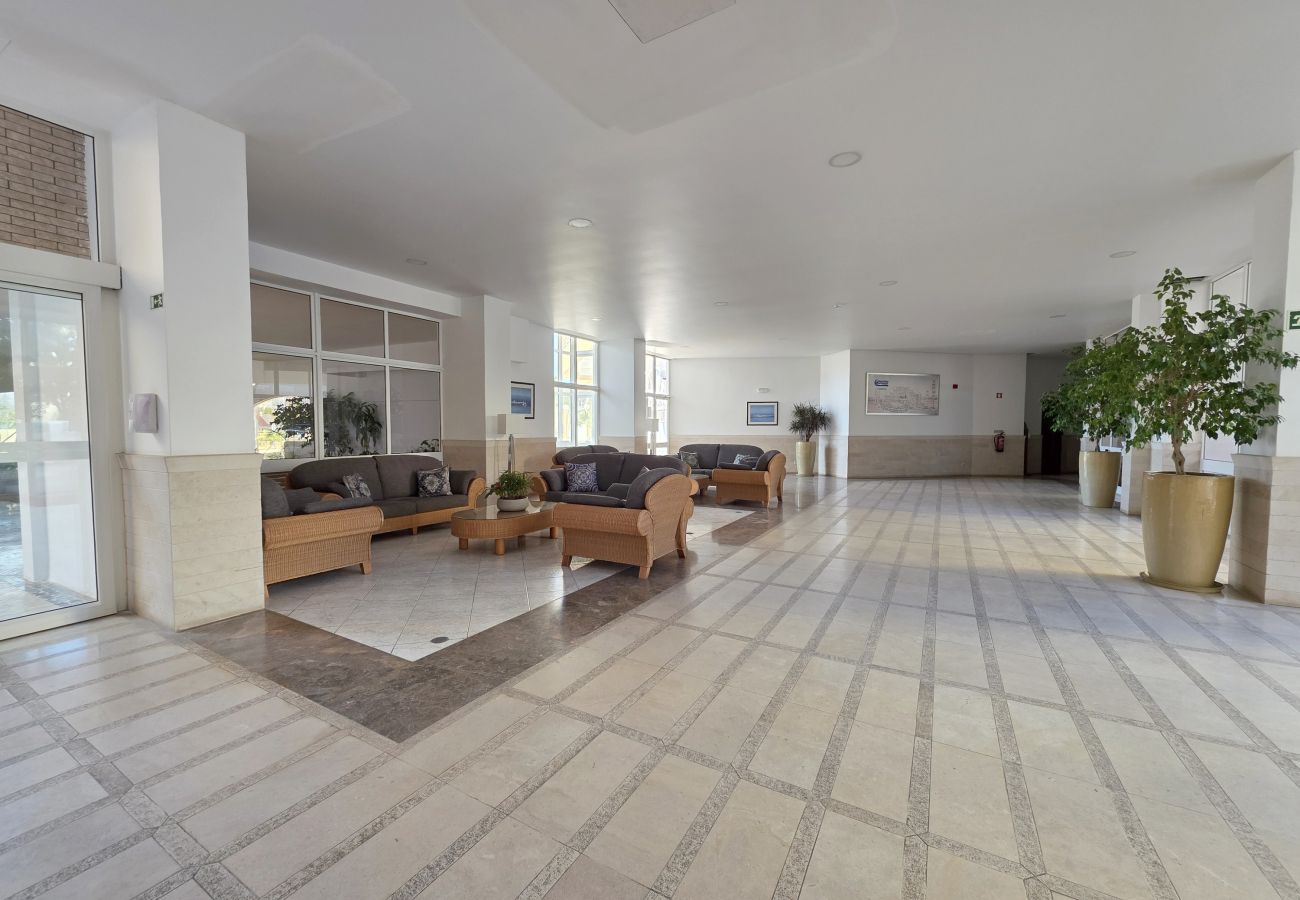 Apartamento em Vilamoura - Marina Mar Retreat by SAPvillas