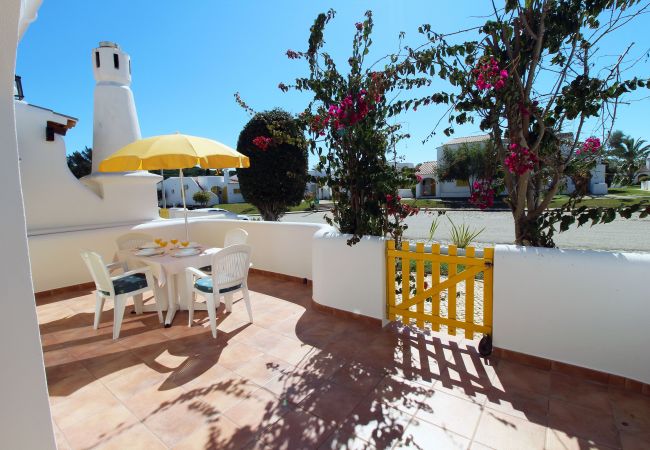 Casa geminada em Vilamoura - Aldeia do Golfe Sol by SAPvillas Casa geminada em Vilamoura - Aldeia do Golfe Sol by SAPvillas