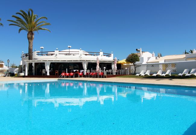 Casa geminada em Vilamoura - Aldeia do Golfe Sol by SAPvillas Casa geminada em Vilamoura - Aldeia do Golfe Sol by SAPvillas