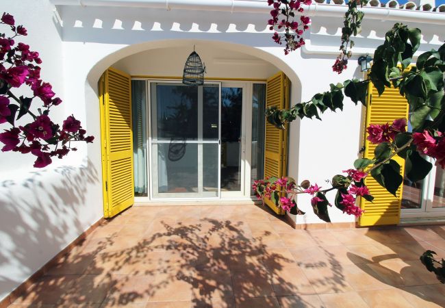 Casa geminada em Vilamoura - Aldeia do Golfe Sol by SAPvillas Casa geminada em Vilamoura - Aldeia do Golfe Sol by SAPvillas