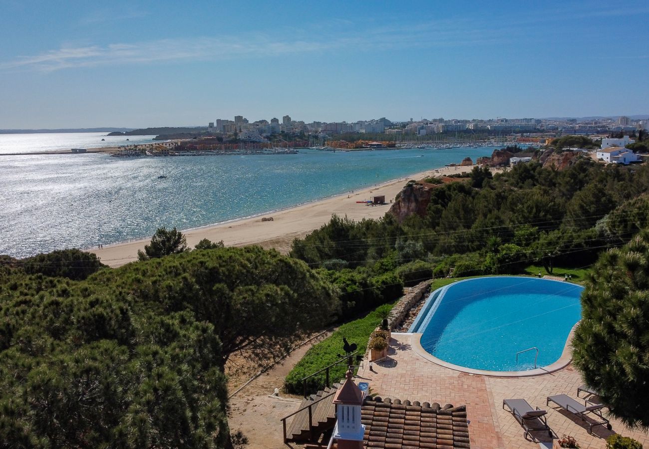 Villa em Ferragudo - Monte da Bela Vista by SAPvillas