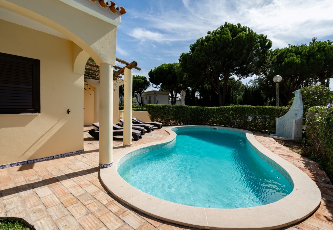 Villa em Vilamoura - Villa Lucio by SAPvillas