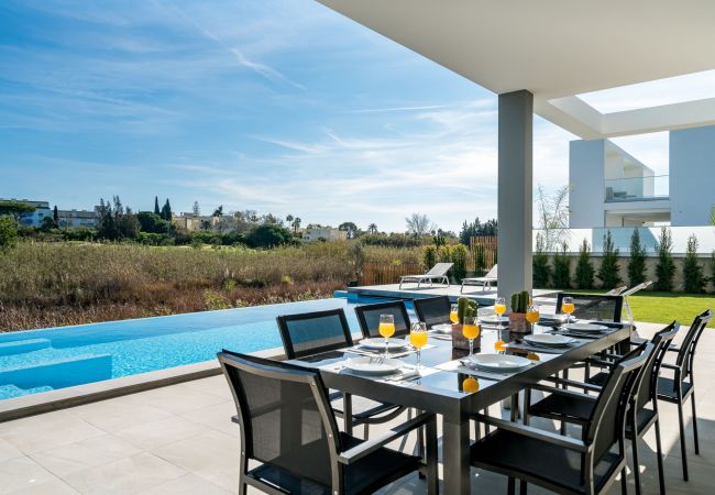 Villa em Vilamoura - Colinas do Golfe Vilamoura Sun by SAPvillas Villa em Vilamoura - Colinas do Golfe Vilamoura Sun by SAPvillas