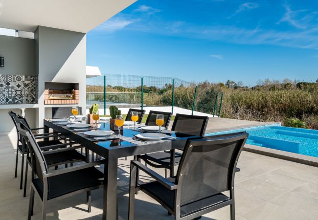 Villa em Vilamoura - Colinas do Golfe Vilamoura Sun by SAPvillas Villa em Vilamoura - Colinas do Golfe Vilamoura Sun by SAPvillas