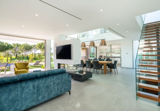 Villa em Vilamoura - Vitória Lux by SAPvillas Villa em Vilamoura - Vitória Lux by SAPvillas