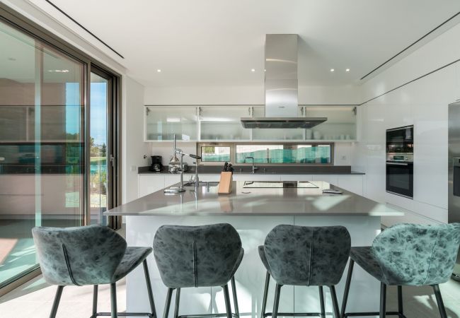 Villa em Vilamoura - Vitória Lux by SAPvillas Villa em Vilamoura - Vitória Lux by SAPvillas