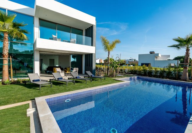 Villa em Vilamoura - Vitória Lux by SAPvillas Villa em Vilamoura - Vitória Lux by SAPvillas