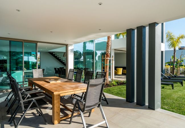Villa em Vilamoura - Vitória Lux by SAPvillas Villa em Vilamoura - Vitória Lux by SAPvillas