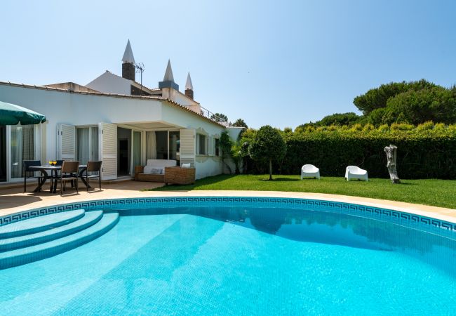 Villa em Vilamoura - Villa Macuti by SAPvillas