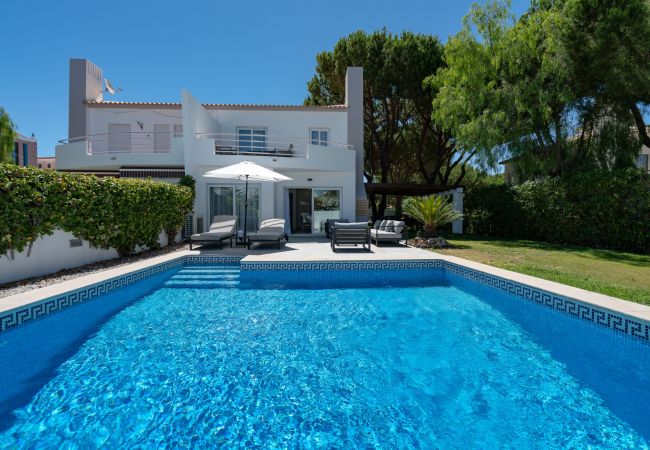 Casa geminada em Vilamoura - Villa Celeste by SAPvillas Casa geminada em Vilamoura - Villa Celeste by SAPvillas