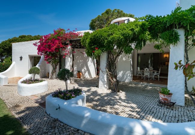 Villa em Vilamoura - Villa Serendipity by SAPvillas