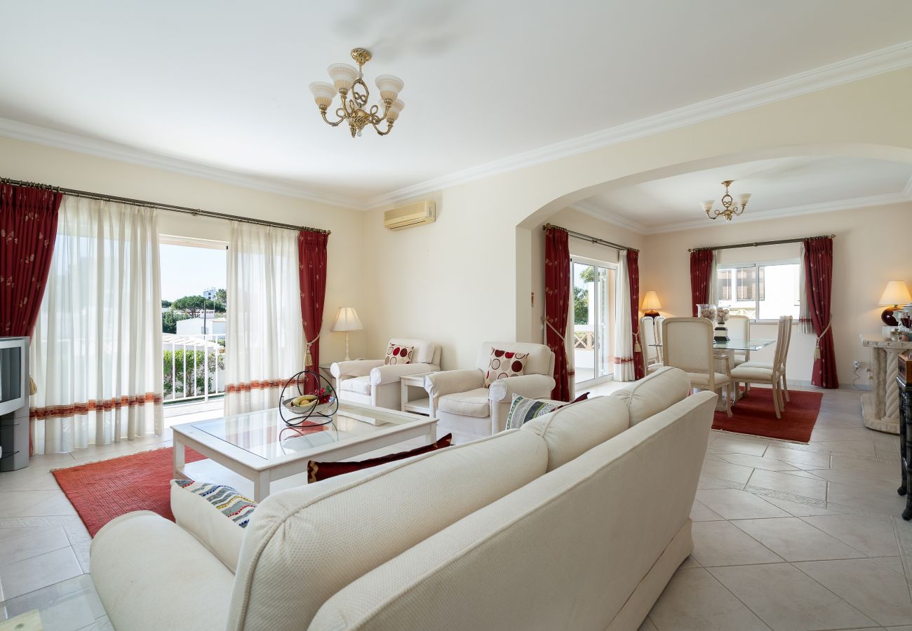 Villa em Vilamoura - Villa White Cottage by SAPvillas