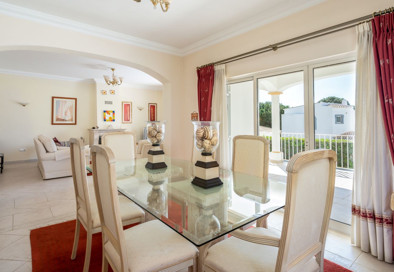 Villa em Vilamoura - Villa White Cottage by SAPvillas