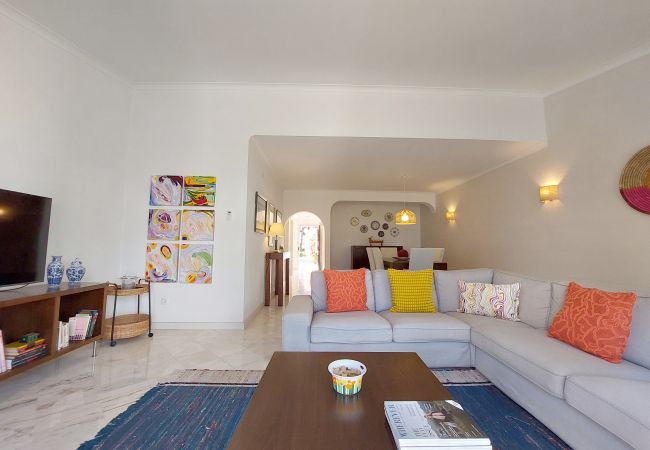 Casa geminada em Vilamoura - Vilamouratenis Duck by SAPvillas Casa geminada em Vilamoura - Vilamouratenis Duck by SAPvillas