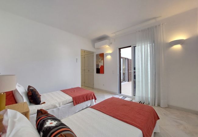 Casa geminada em Vilamoura - Vilamouratenis Duck by SAPvillas Casa geminada em Vilamoura - Vilamouratenis Duck by SAPvillas