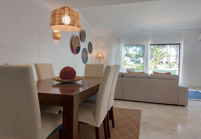 Casa geminada em Vilamoura - Vilamouratenis Duck by SAPvillas Casa geminada em Vilamoura - Vilamouratenis Duck by SAPvillas