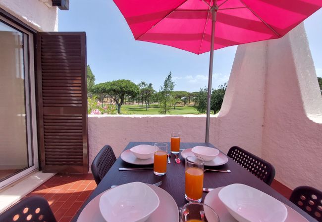 Casa geminada em Vilamoura - Bungalow Golf by SAPvillas Casa geminada em Vilamoura - Bungalow Golf by SAPvillas