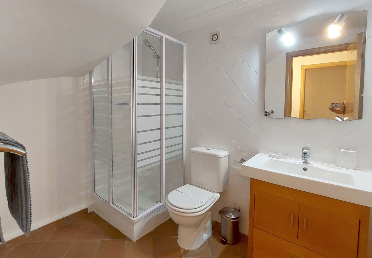 Casa geminada em Quarteira - Vilapeti by SAPvillas