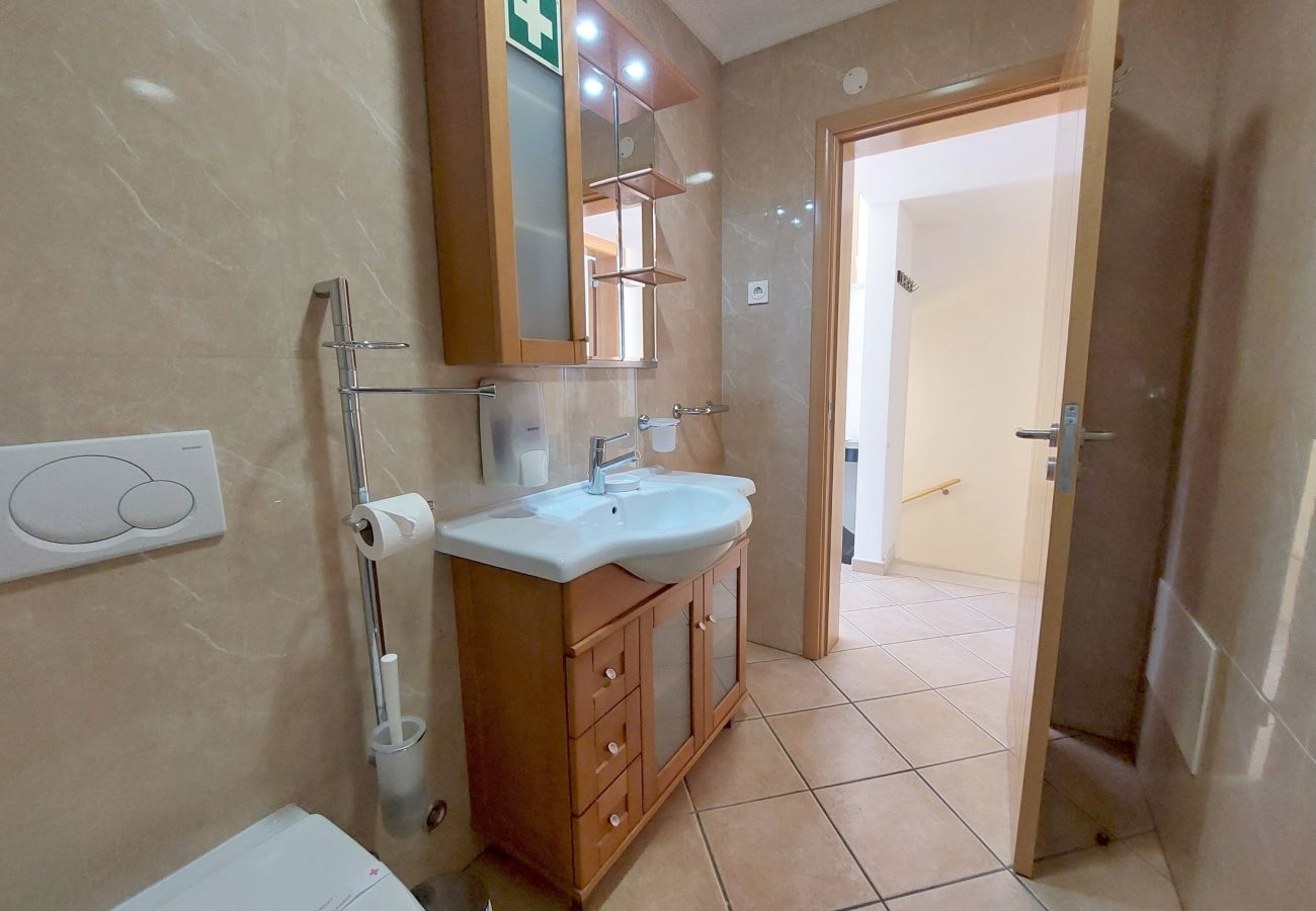 Casa geminada em Quarteira - Vilapeti by SAPvillas