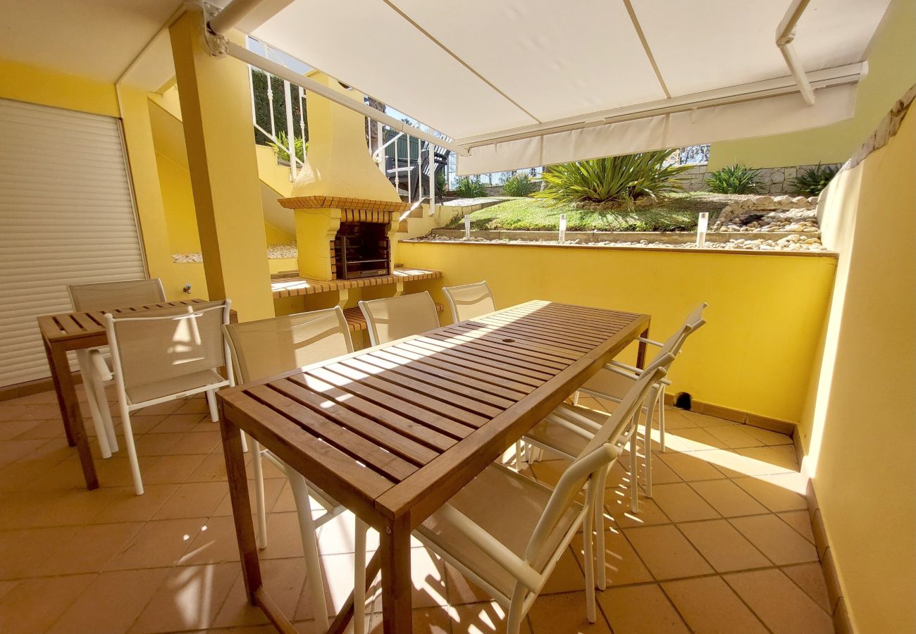 Casa geminada em Quarteira - Vilapeti by SAPvillas