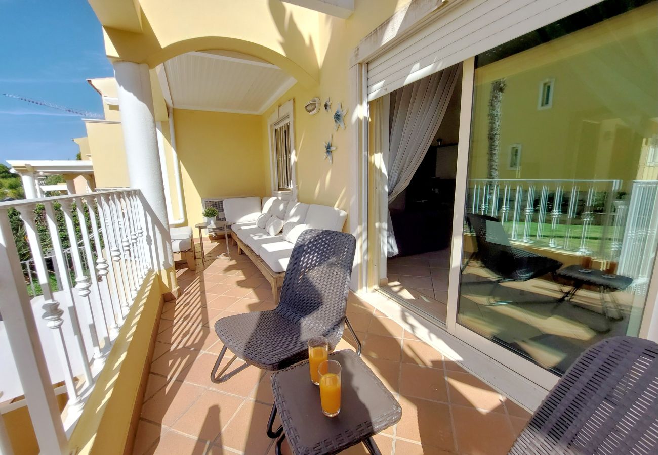 Casa geminada em Quarteira - Vilapeti by SAPvillas