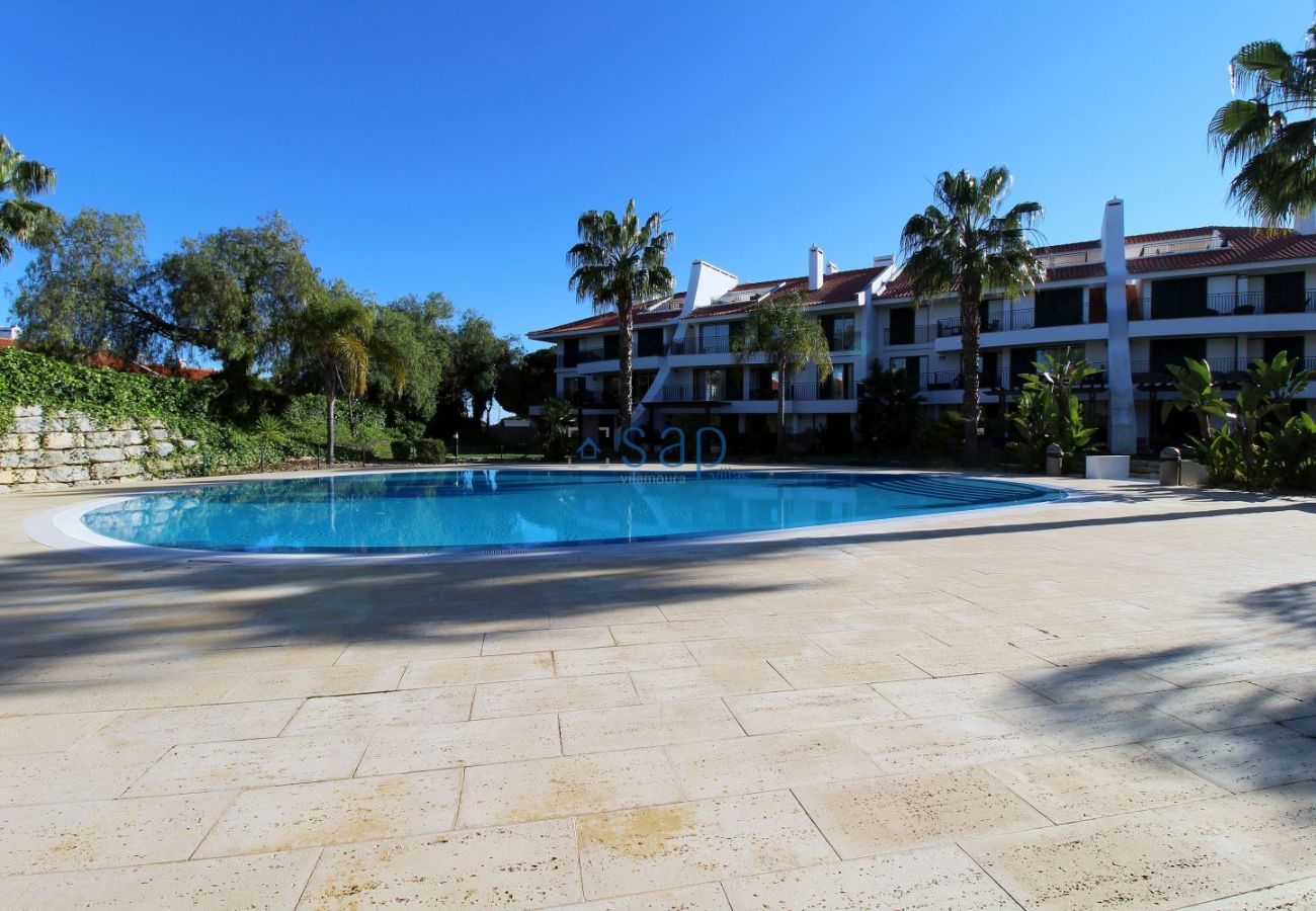 Apartment in Quarteira - 3-bedroom apartment for monthly rent in Vila Sol