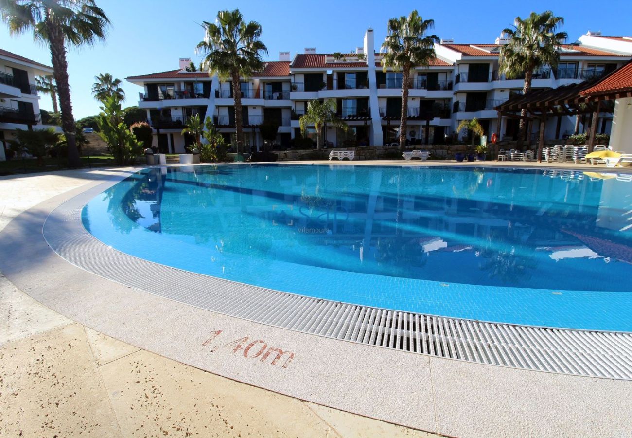 Apartment in Quarteira - 3-bedroom apartment for monthly rent in Vila Sol