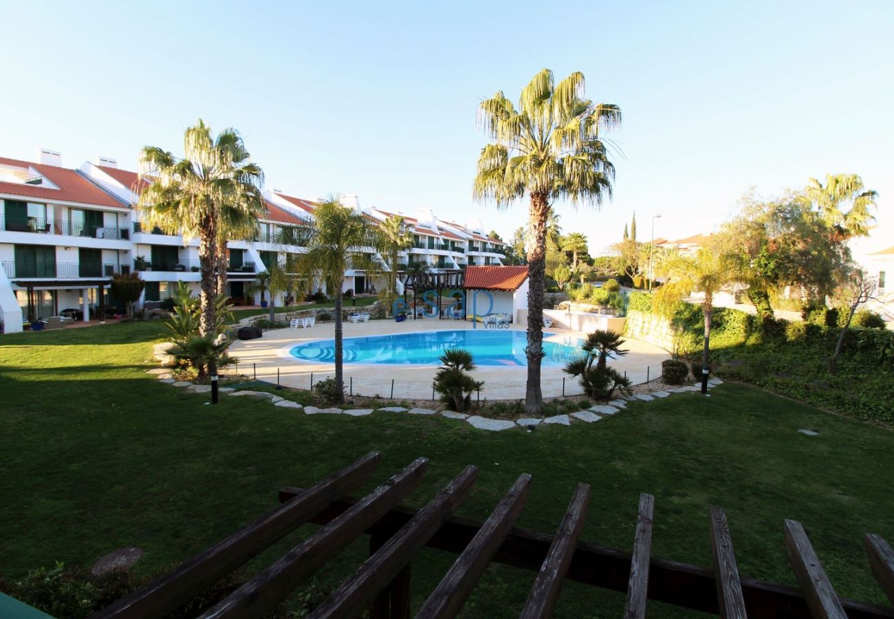 Apartment in Quarteira - 3-bedroom apartment for monthly rent in Vila Sol