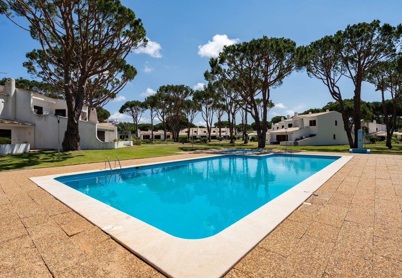 Townhouse in Vilamoura - Vilamouratenis Sunscape by SAPvillas
