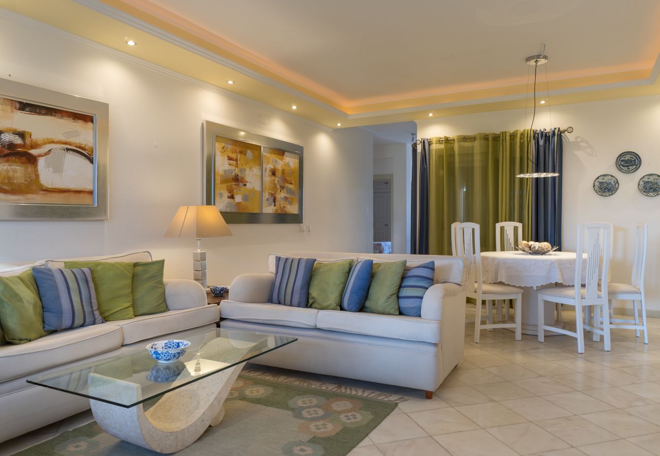 Townhouse in Vilamoura - Vilamouratenis Green by SAPvillas