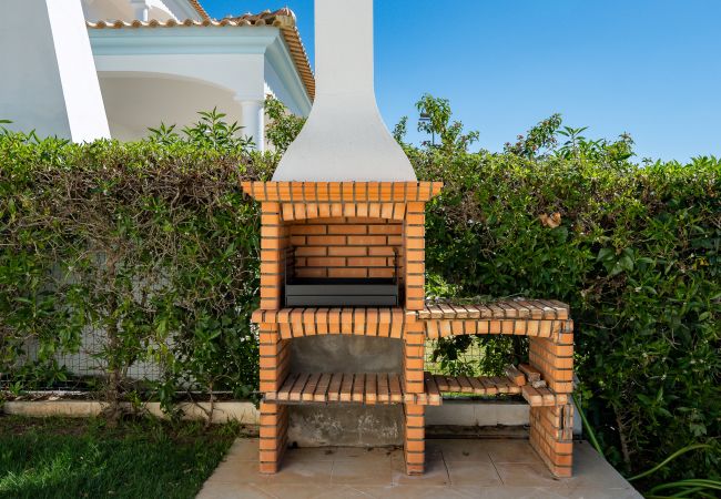 Villa in Vilamoura - Villa White Cottage by SAPvillas Villa in Vilamoura - Villa White Cottage by SAPvillas