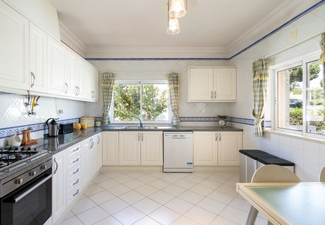 Villa in Vilamoura - Villa White Cottage by SAPvillas Villa in Vilamoura - Villa White Cottage by SAPvillas