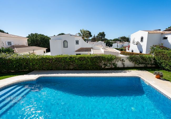 Villa in Vilamoura - Villa White Cottage by SAPvillas Villa in Vilamoura - Villa White Cottage by SAPvillas