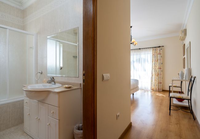 Villa in Vilamoura - Villa White Cottage by SAPvillas Villa in Vilamoura - Villa White Cottage by SAPvillas