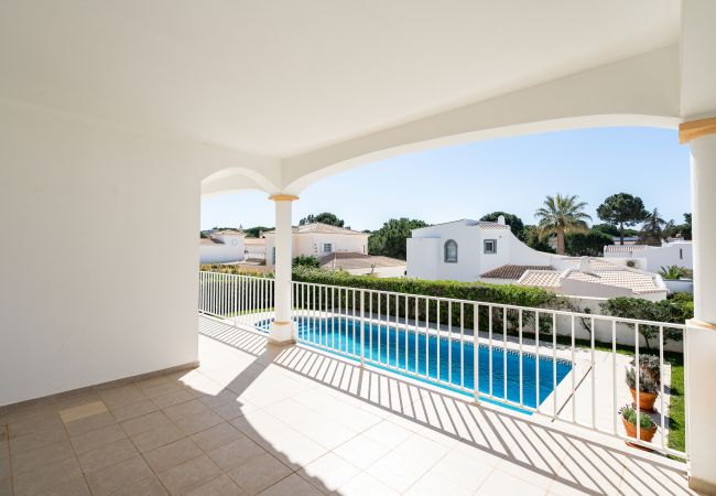 Villa in Vilamoura - Villa White Cottage by SAPvillas Villa in Vilamoura - Villa White Cottage by SAPvillas
