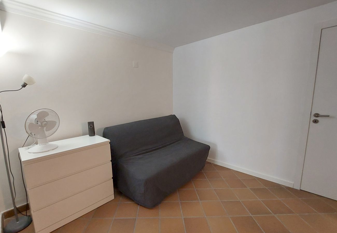Terraced House in Quarteira - Vilapeti by SAPvillas