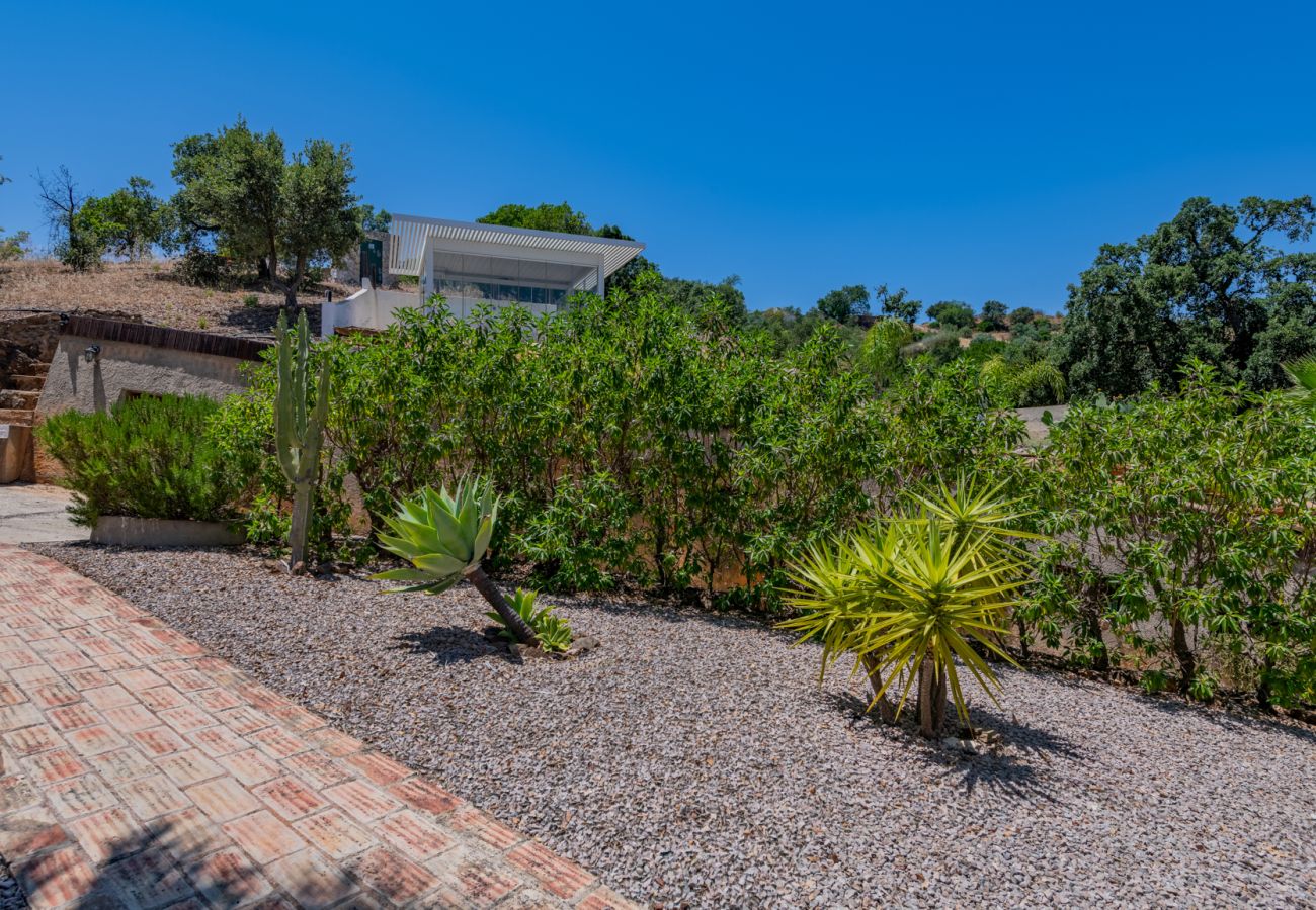 Villa/Dettached house in Santa Catarina Fonte Bispo - 4 bedroom villa with private pool - Corte do Peso (Stª Catarina Fonte do Bispo)