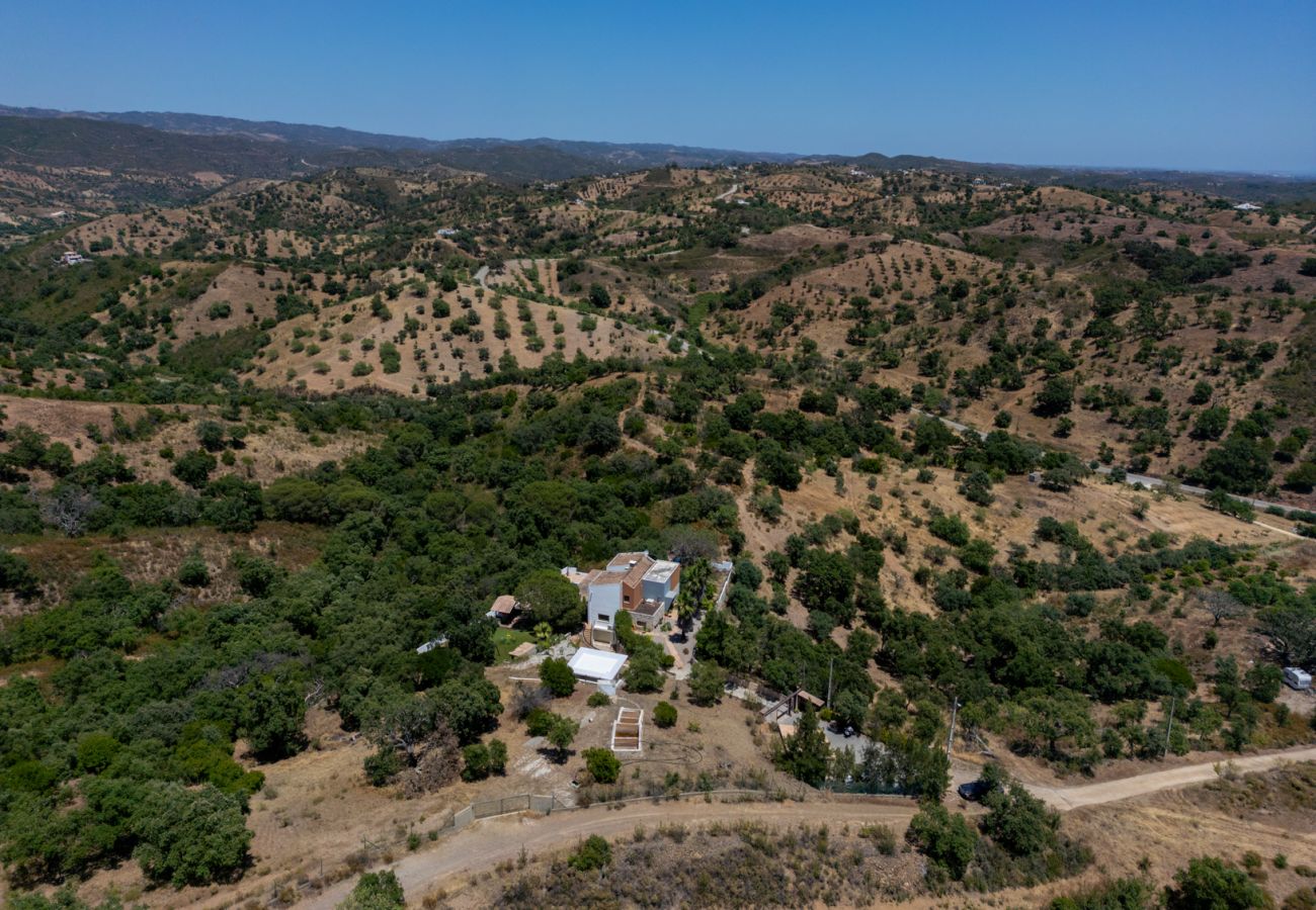 Villa/Dettached house in Santa Catarina Fonte Bispo - 4 bedroom villa with private pool - Corte do Peso (Stª Catarina Fonte do Bispo)