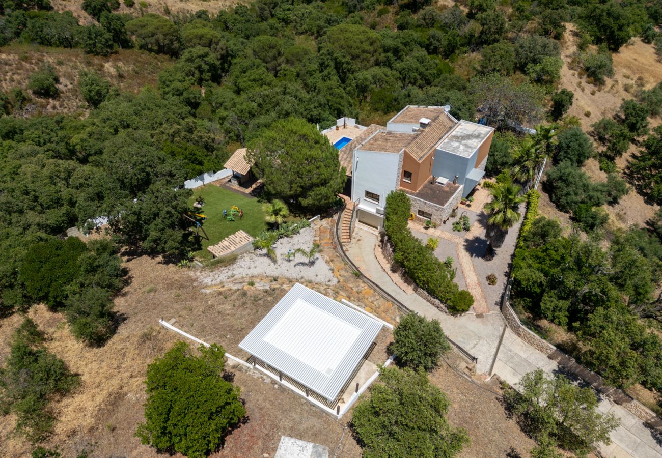 Villa/Dettached house in Santa Catarina Fonte Bispo - 4 bedroom villa with private pool - Corte do Peso (Stª Catarina Fonte do Bispo)