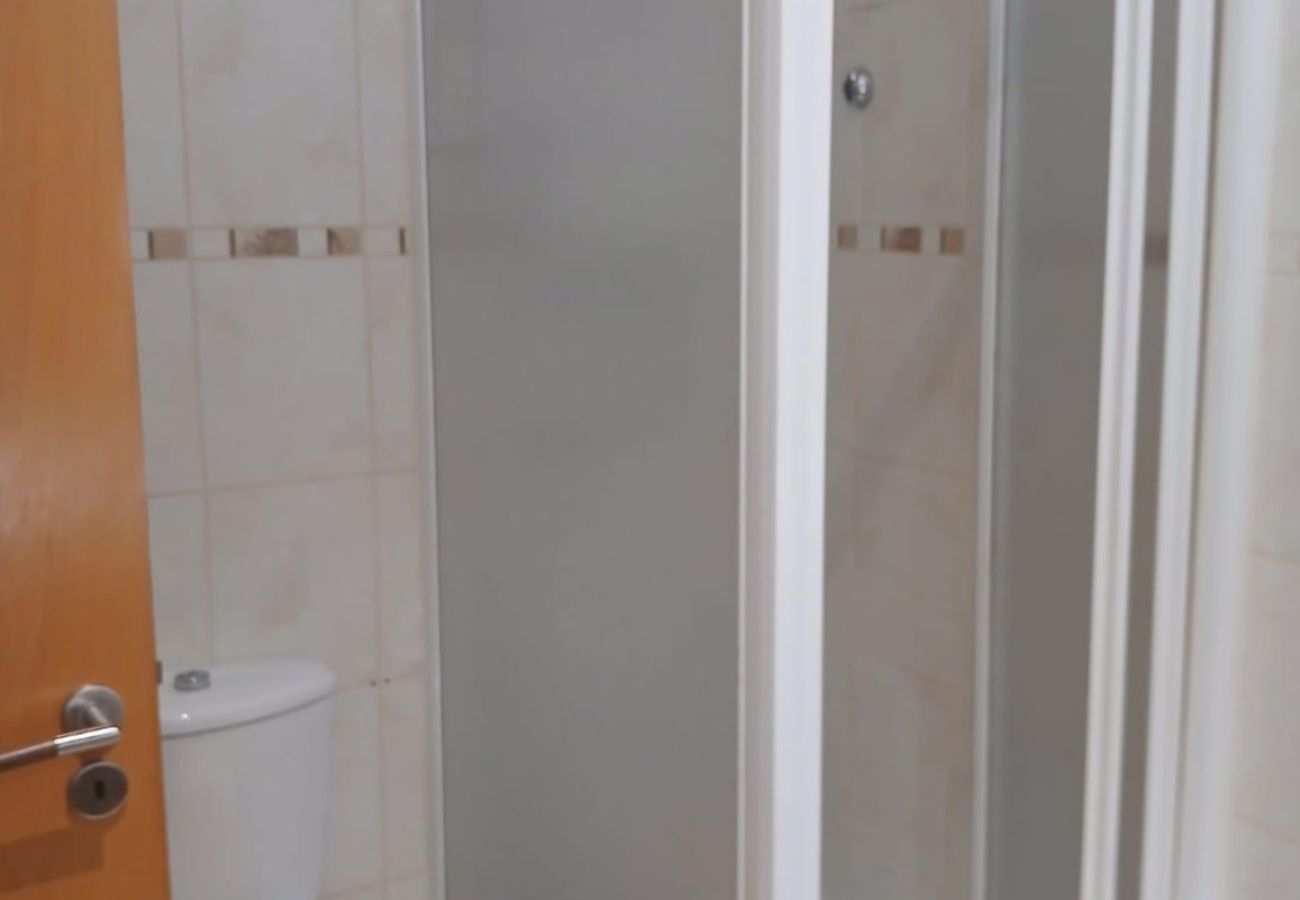 Terraced House in Gambelas - V3+1 Gambelas for sale | Garage and garden