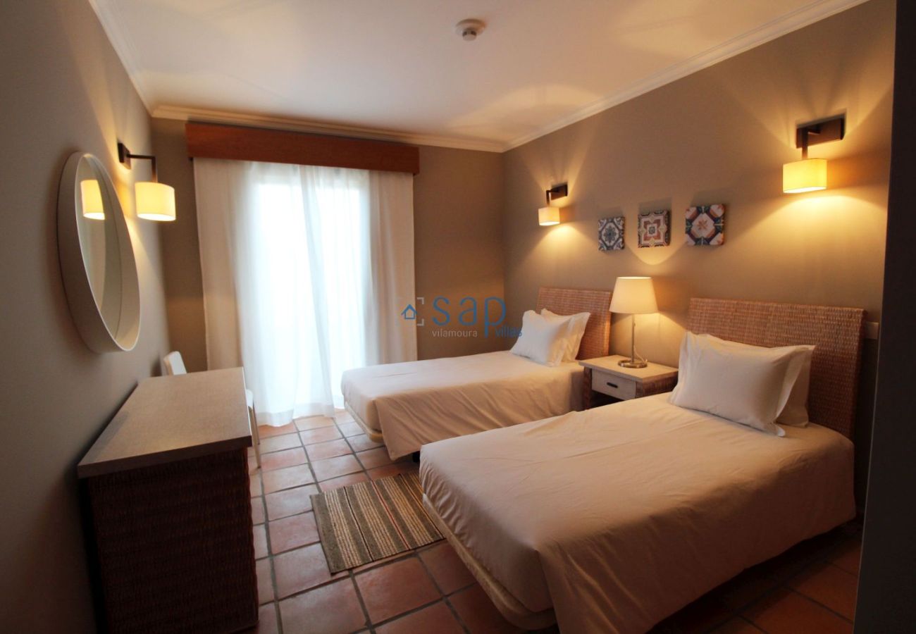 Apartamento en Quarteira - Apartamento de 3 habitaciones en alquiler mensual en Vila Sol.