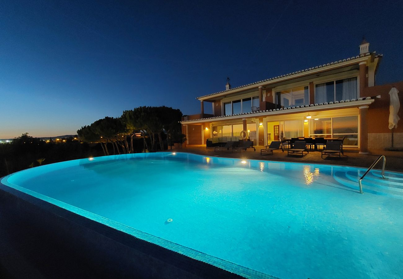 Villa en Ferragudo - Monte da Bela Vista by SAPvillas