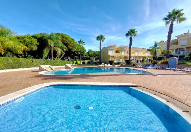 en Quarteira - Vilapeti by SAPvillas  en Quarteira - Vilapeti by SAPvillas