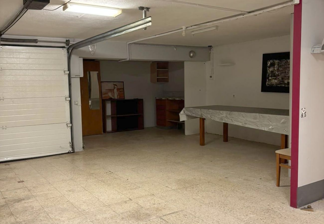 Casa adosada en Gambelas - V3+1 Gambelas en venta | Garaje y jardín