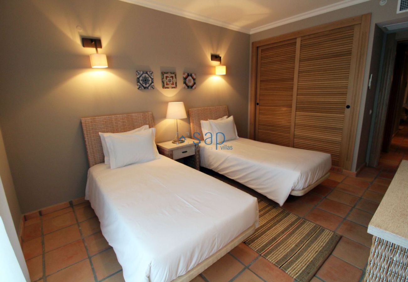 Appartement à Quarteira - Appartement 3 chambres à louer au mois à Vila Sol
