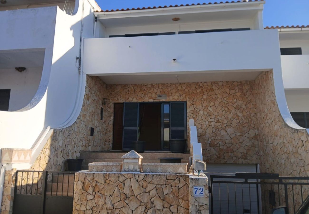 Maison mitoyenne à Gambelas - V3+1 Gambelas à vendre | Garage et jardin
