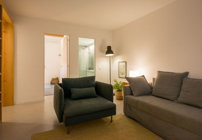 Apartamento em Vilamoura - Lyra - Apartamento T1 + 1 recém renovado e  totalmente equipado com estacionamento privado a 50 mts da Marina de Vilamoura